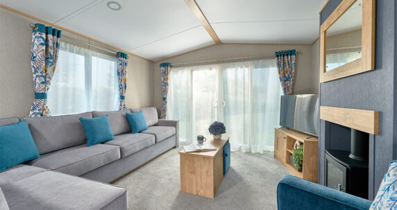 WEB-ABI_WIMBLEDON_LOUNGE-ALT_01_0841-1_RT