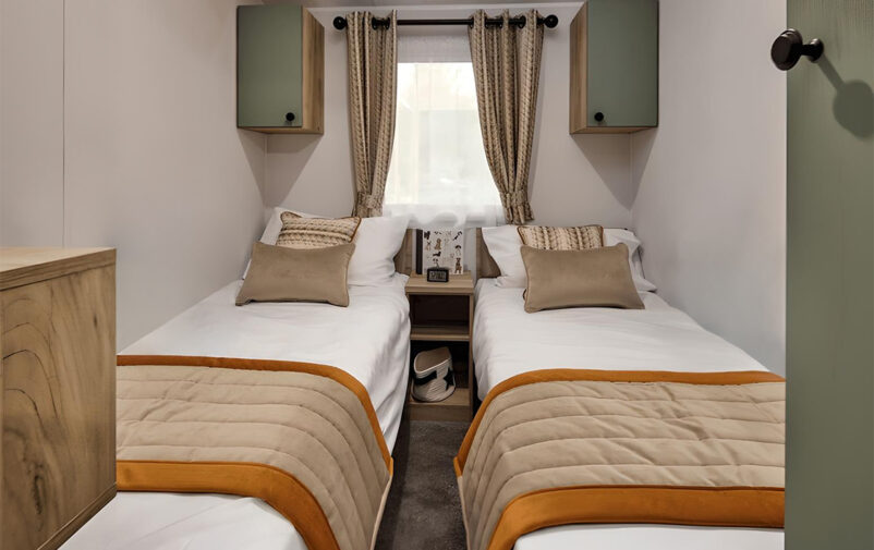 Buxton_twin_bedroom-web