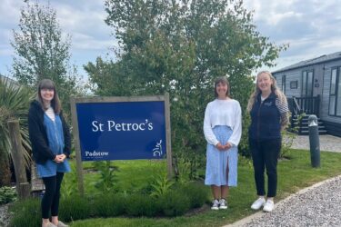 st-pets-pic-visit-to-phv