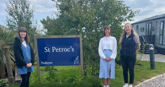 st-pets-pic-visit-to-phv