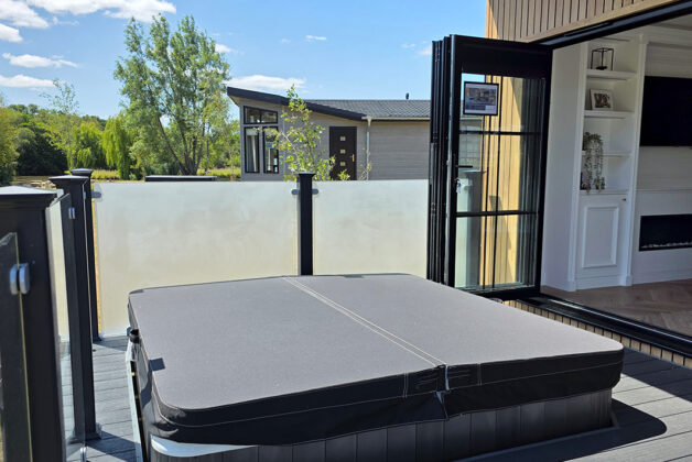 Lakeside Kos Lodge with hot tub | 2024