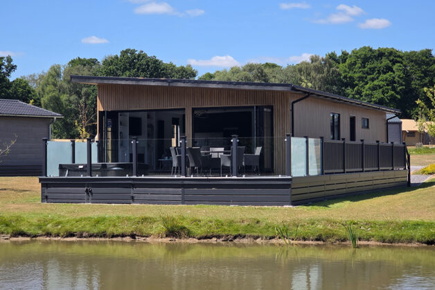 Lakeside Kos Lodge with hot tub | 2024