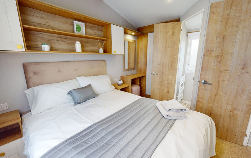 Master-bedroom_WEB