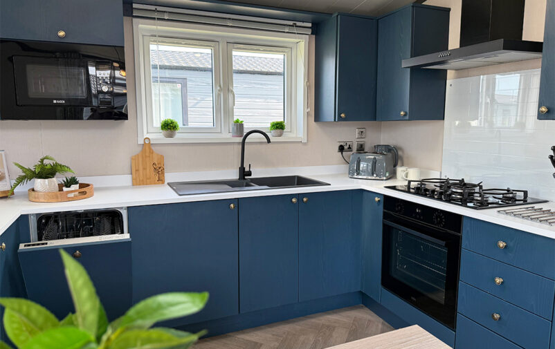 Riverwood-2022-3Bed-Kitchen2-WEB