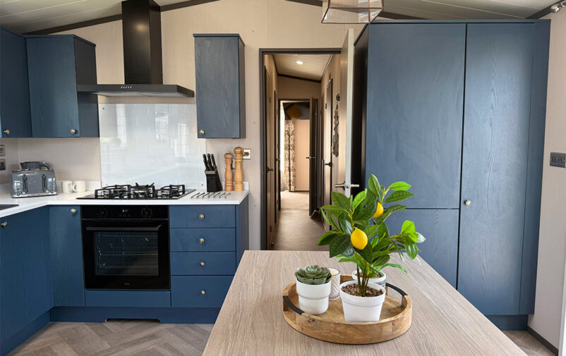 Riverwood-2022-3Bed-Kitchen3-WEB