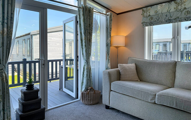 Riverwood-2022-3Bed-LivingRoom2-WEB