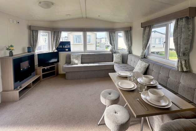 Delta Bromley Holiday Home | 2021