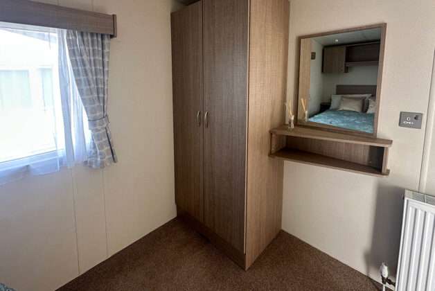 Delta Bromley Holiday Home | 2021