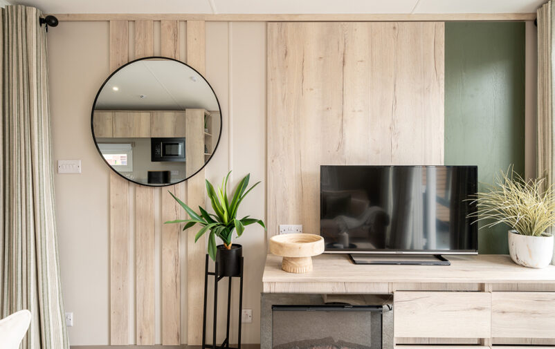 DMC_200825_victory-4_WEB