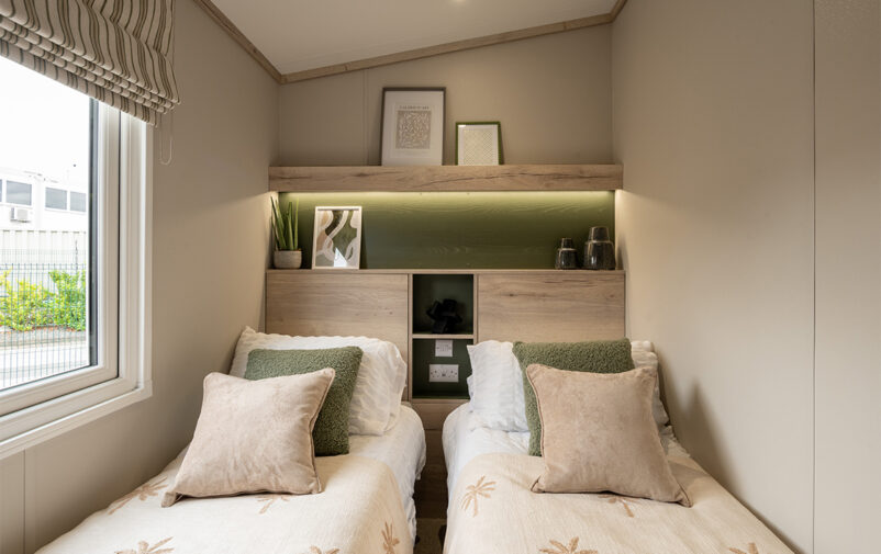 DMC_200825_victory-17_WEB