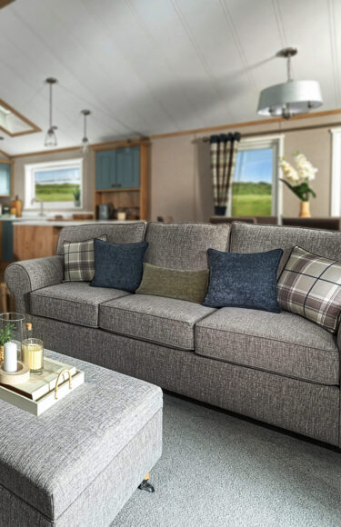 EOS-Sale_Harrogate_EDIT-Experiment-2-1-e1762447279681