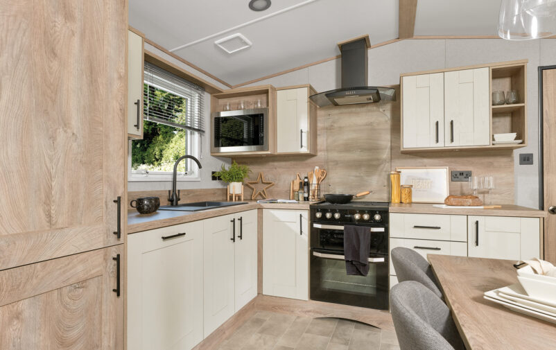 ABI_Beverley_Kitchen_Main_RT