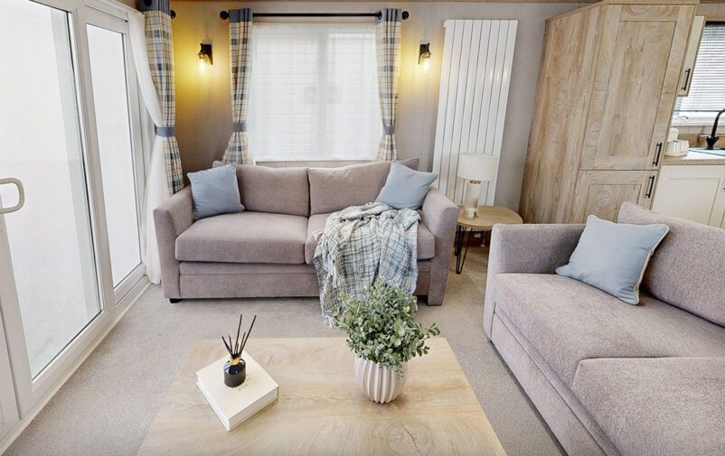 LivingRoom_WEB-1