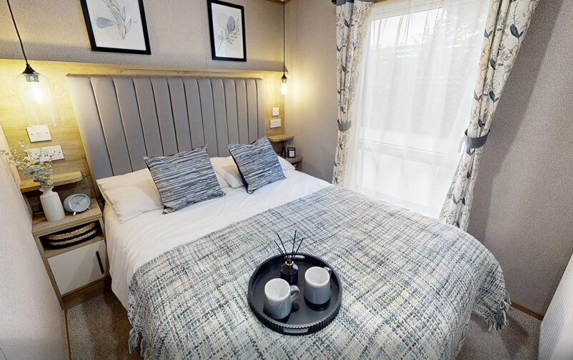 MainBedroom_WEB-1