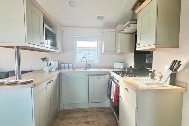 ABI Wimbledon Holiday Home | 2024