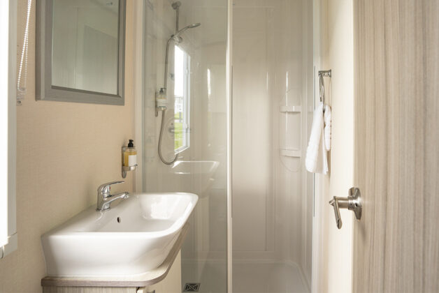 Regal Seascape Holiday Home | 2020