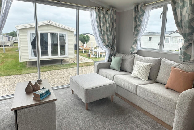 Swift Burgundy Holiday Home | 2026