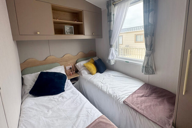 Swift Burgundy Holiday Home | 2026