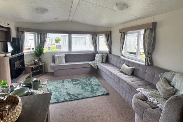 Delta Bromley Holiday Home | 2021