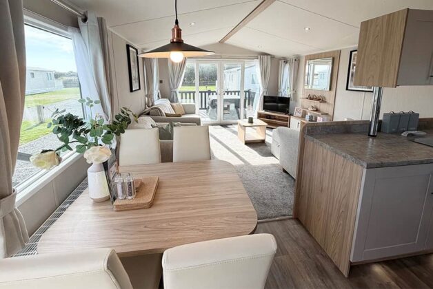 Willerby Manor Holiday Home | 2024