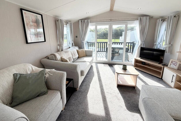 Willerby Manor Holiday Home | 2024