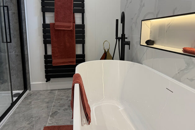 Lakeside Kos Lodge with hot tub | 2024