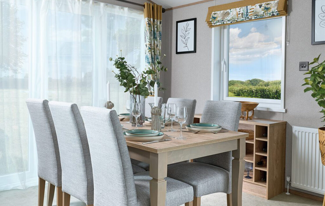 WEB__ABI_KIELDER_RESI_DINING_TABLE_1989_RT_1920x1254-1024x669-16