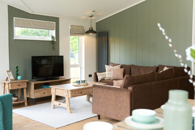 Prestige Glass House Lodge with hot tub | 2024